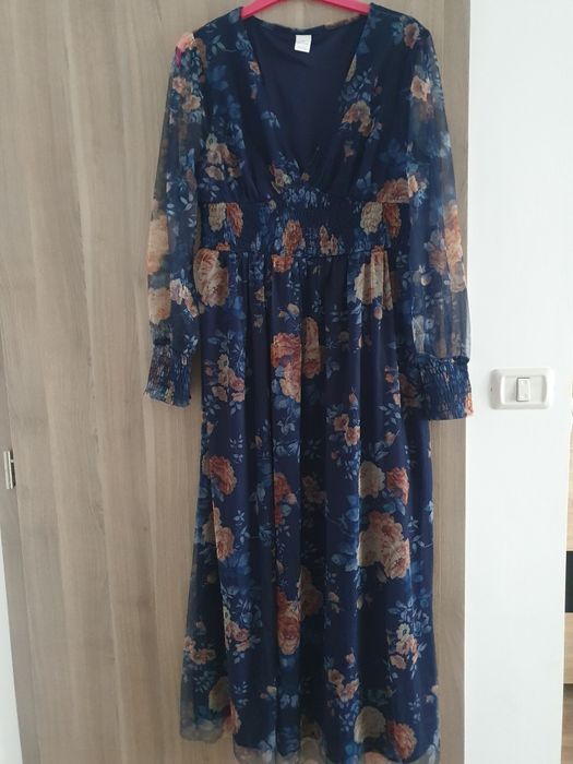 Rochie nouă,marimea XL