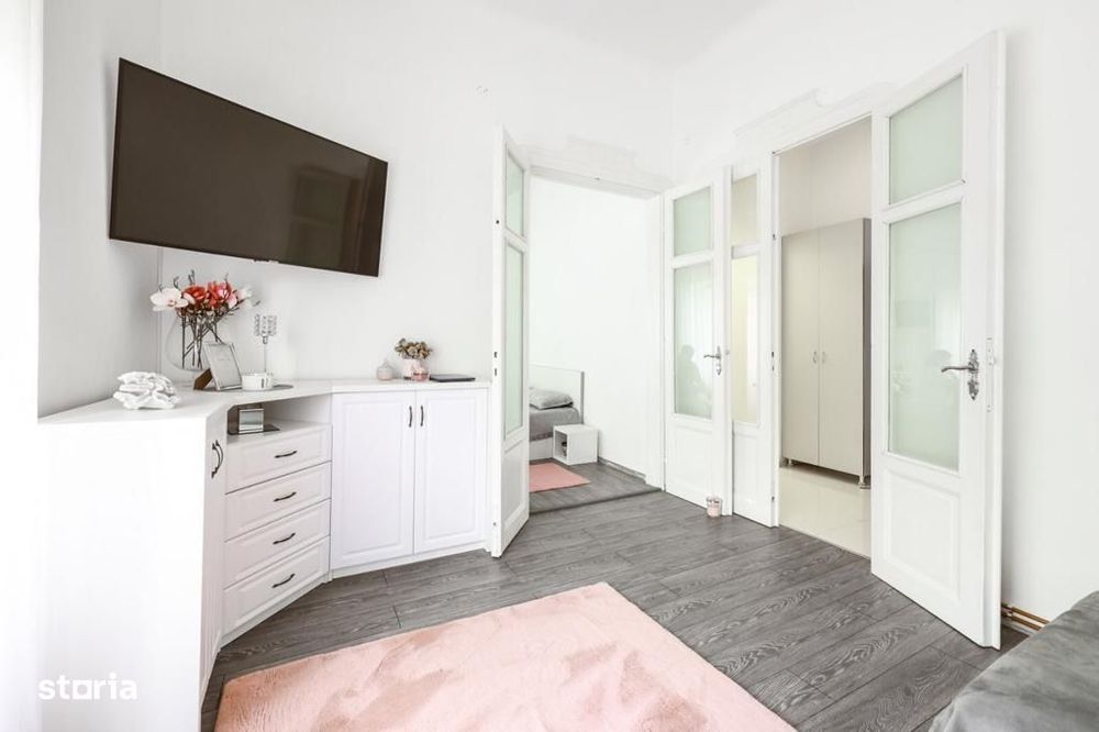 Inchiriez apartament 2 camere, bd. Magheru, Oradea