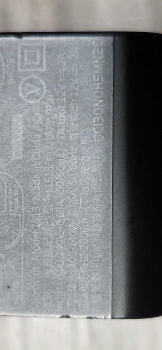 Microsoft incarcator 12V-2A model 1513 fuctional