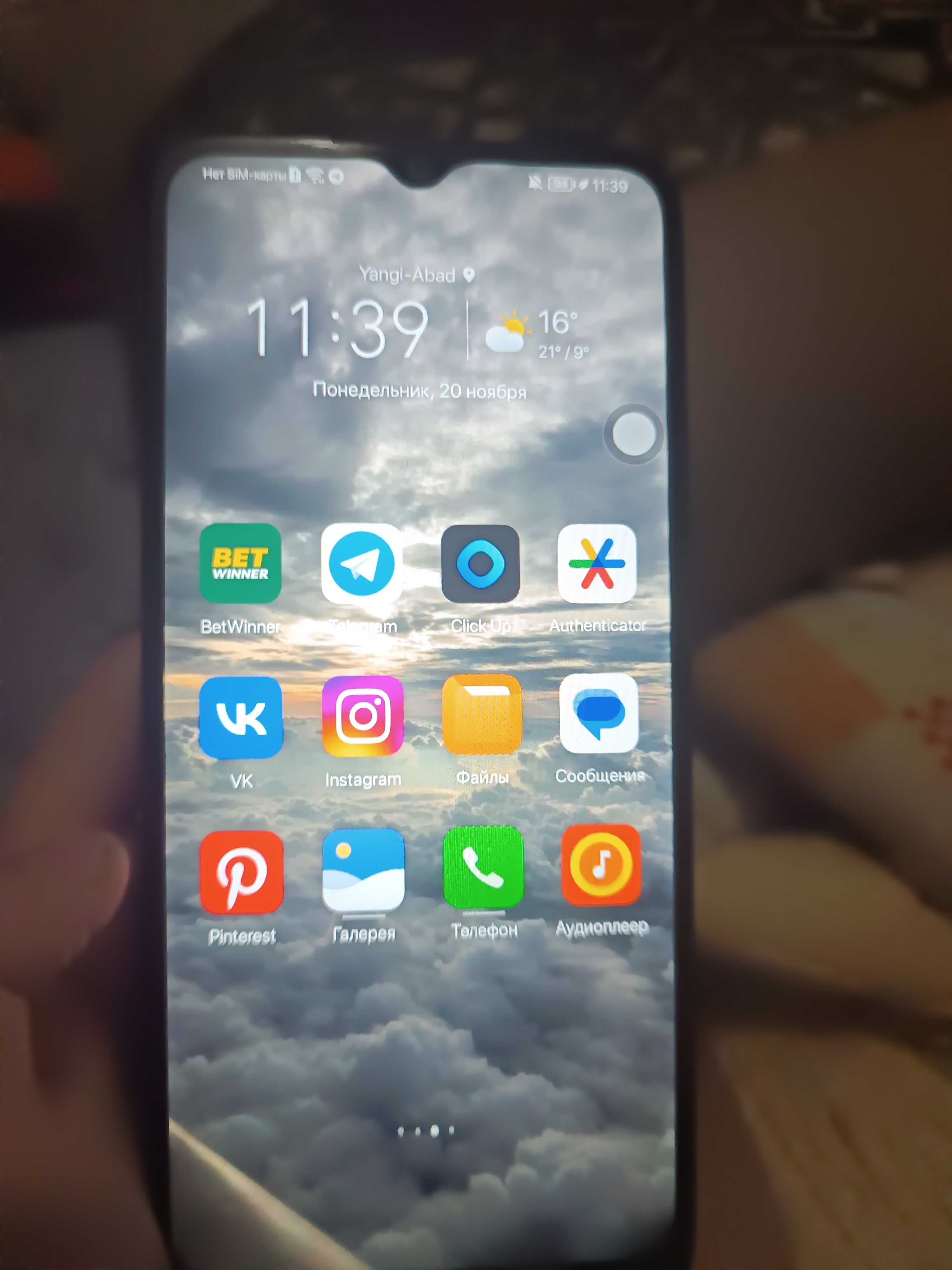 Смартфон Honor x6 64  гб,б/у