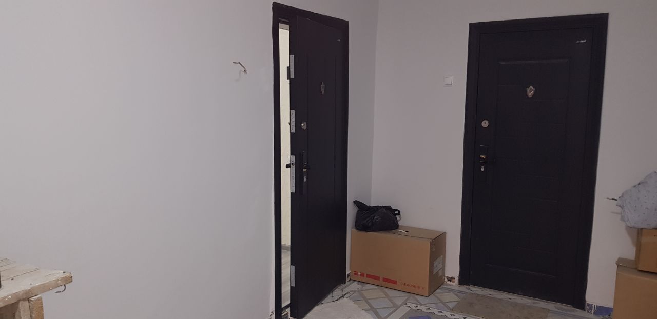 Yangi doʻm Za kanal 114 a doʻm 78kv metr 5 etaj