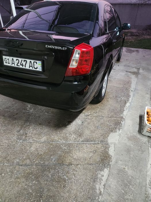 Lasetti 2009 jentra qilingan