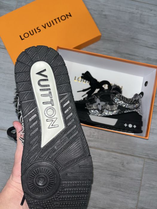 Louis Vuitton Lv Skate swarovski