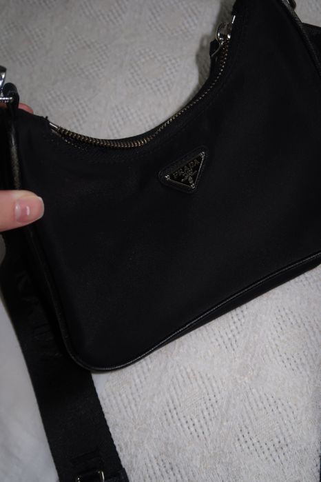 Prada черна чанта
