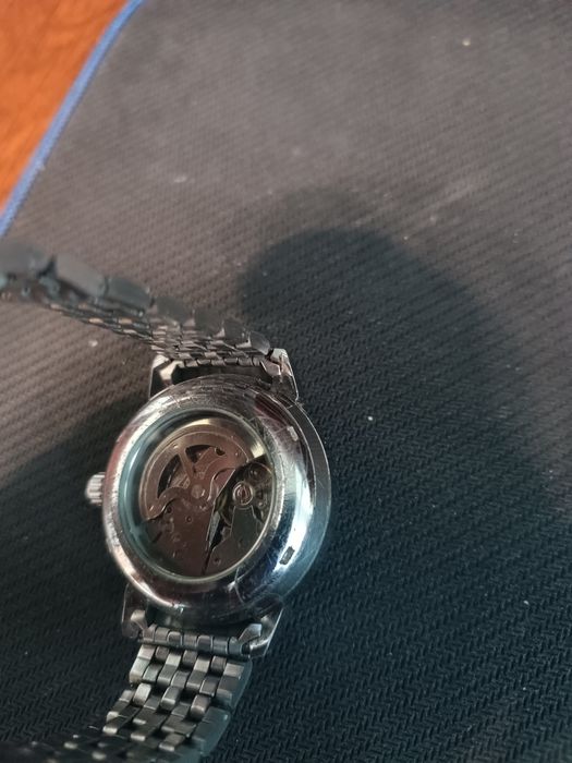 Продам часы TISSOT с автозаводом