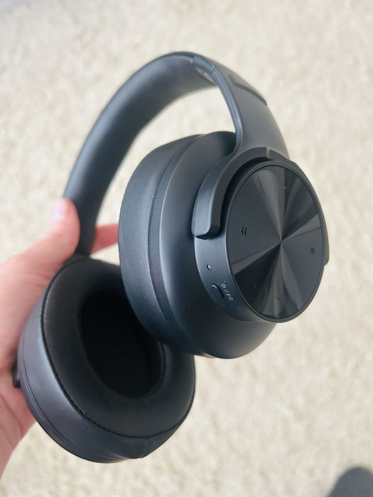 Casti wireless,noi la cutie!