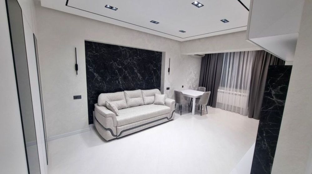 Аренда квартиры ЦУМ 2 ком