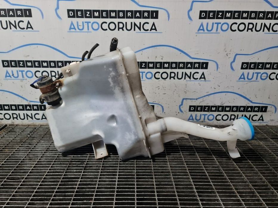 Vas rezervor lichid parbriz Suzuki Grand Vitara 2012 - 2015 (1367) model cu spalatoare far