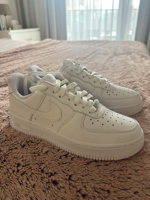 Необувани Nike AirForce 38 номер