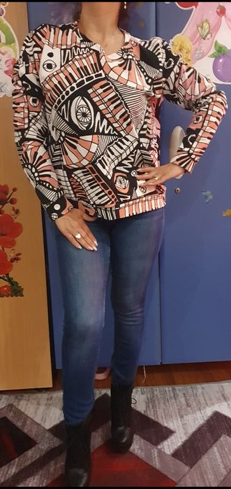 Blugi Zara+bluza MONKI, ambele la doar 45 lei