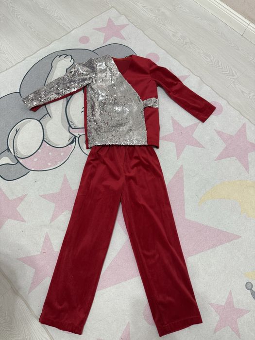 Продам костюм хорошего качества.