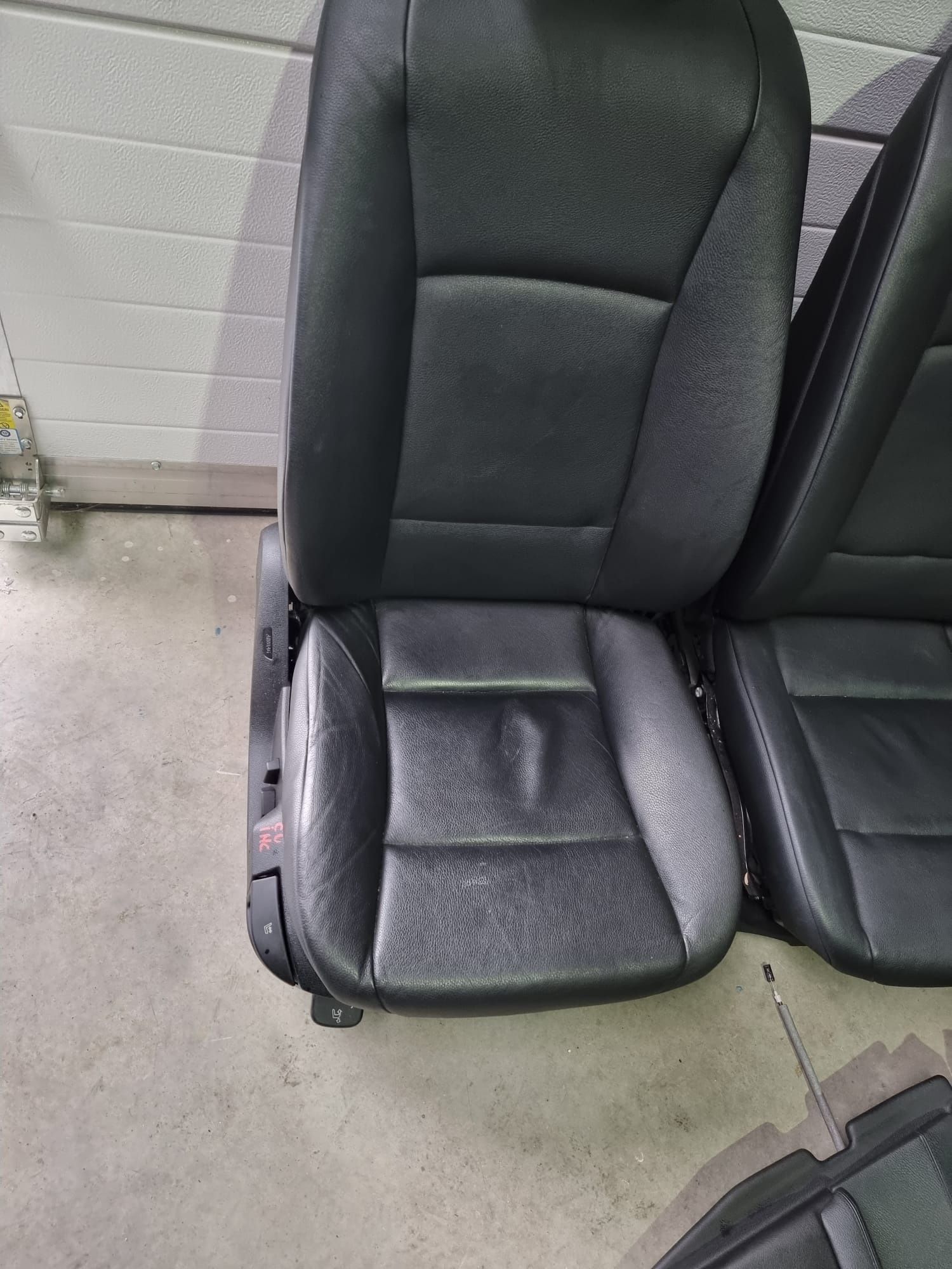 Interior scaune bancheta piele neagră cu incalzire bmw f10 f11