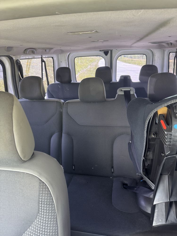 Opel vivaro 2013