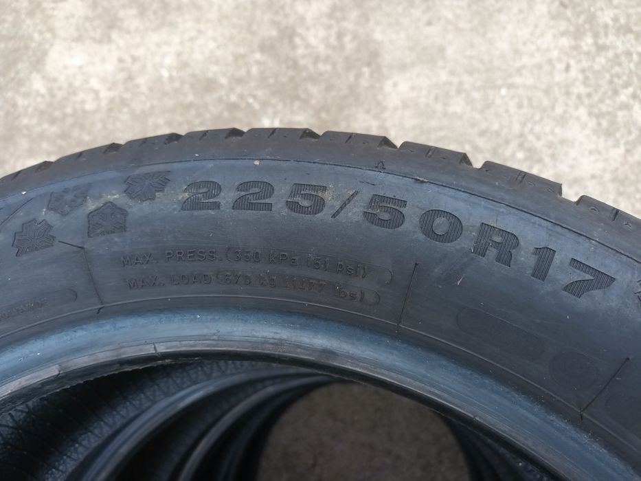 225 50 17 iarnă Dunlop