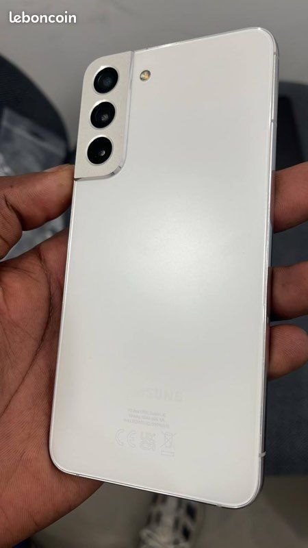 Samsung Galaxy S22 Plus