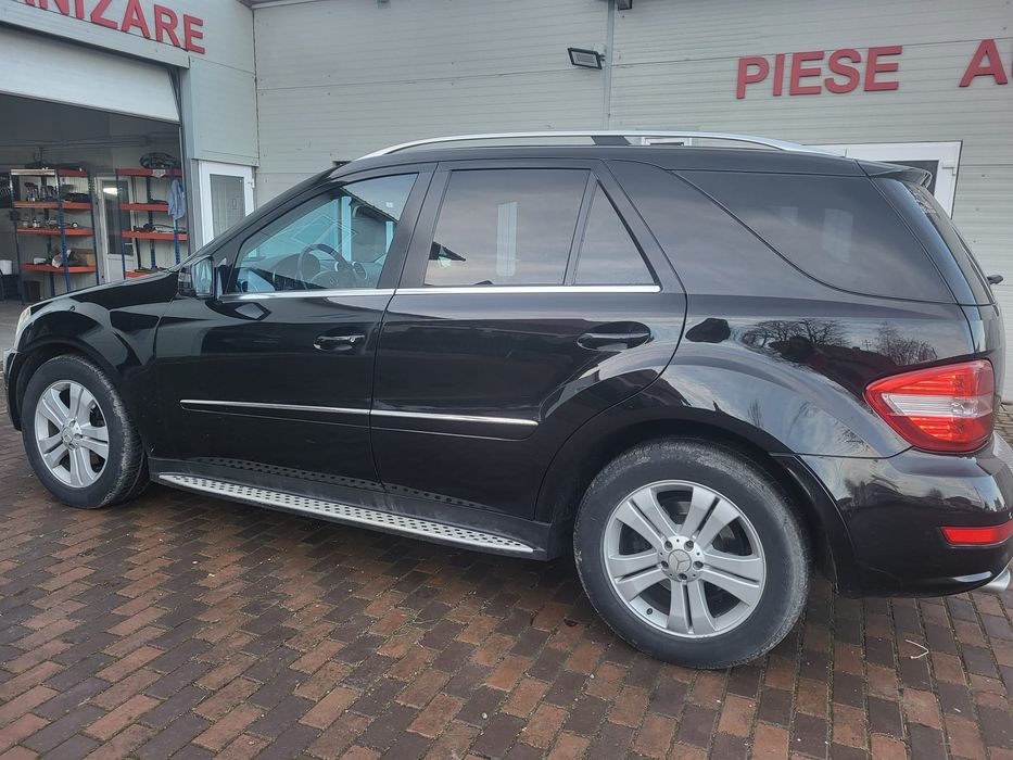 Vând  ML 350 AMG