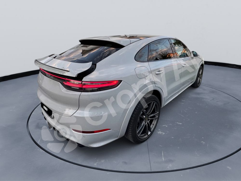 Porsche cayenne coupe 2022 motor 3.0benxina 65.000km schimb variante