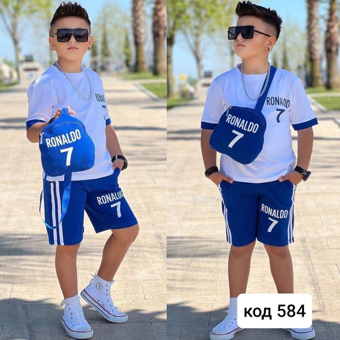 Детски екипи за момче и момиче