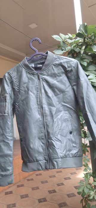 Koj zam ideal xolatda xaki rang