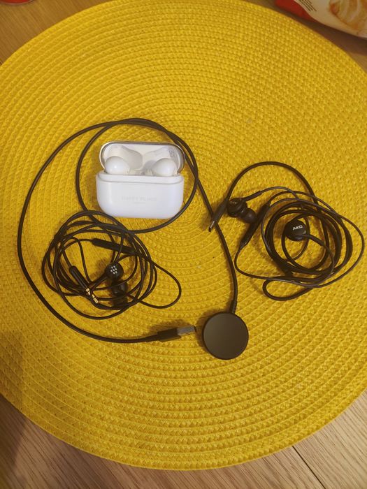 Vand Grup casti + Wirless charger