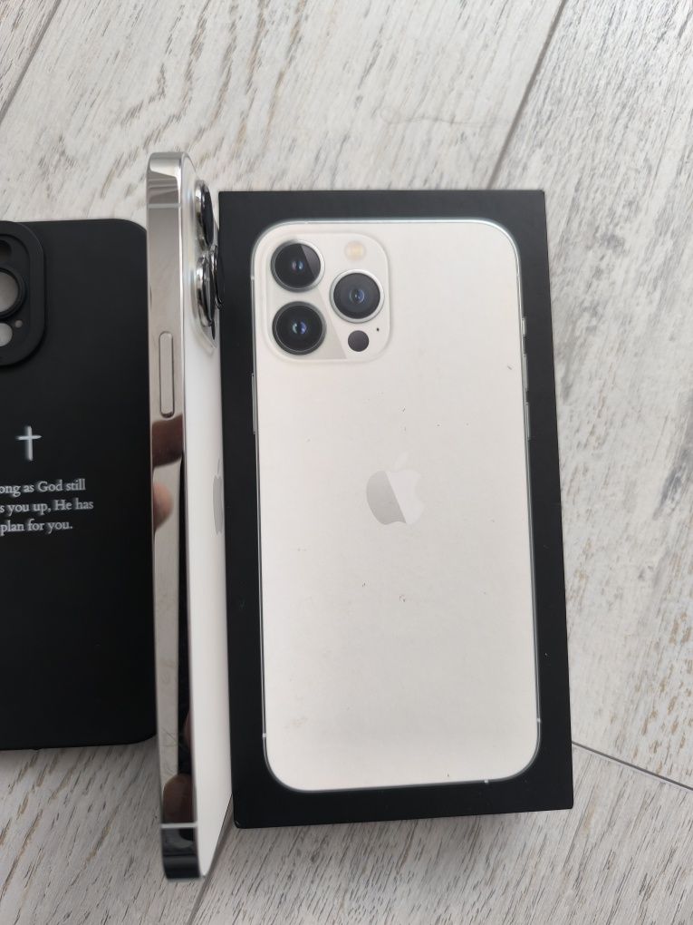 Vând s-au schimb iPhone 13 Pro Max 5G Silver 128GB