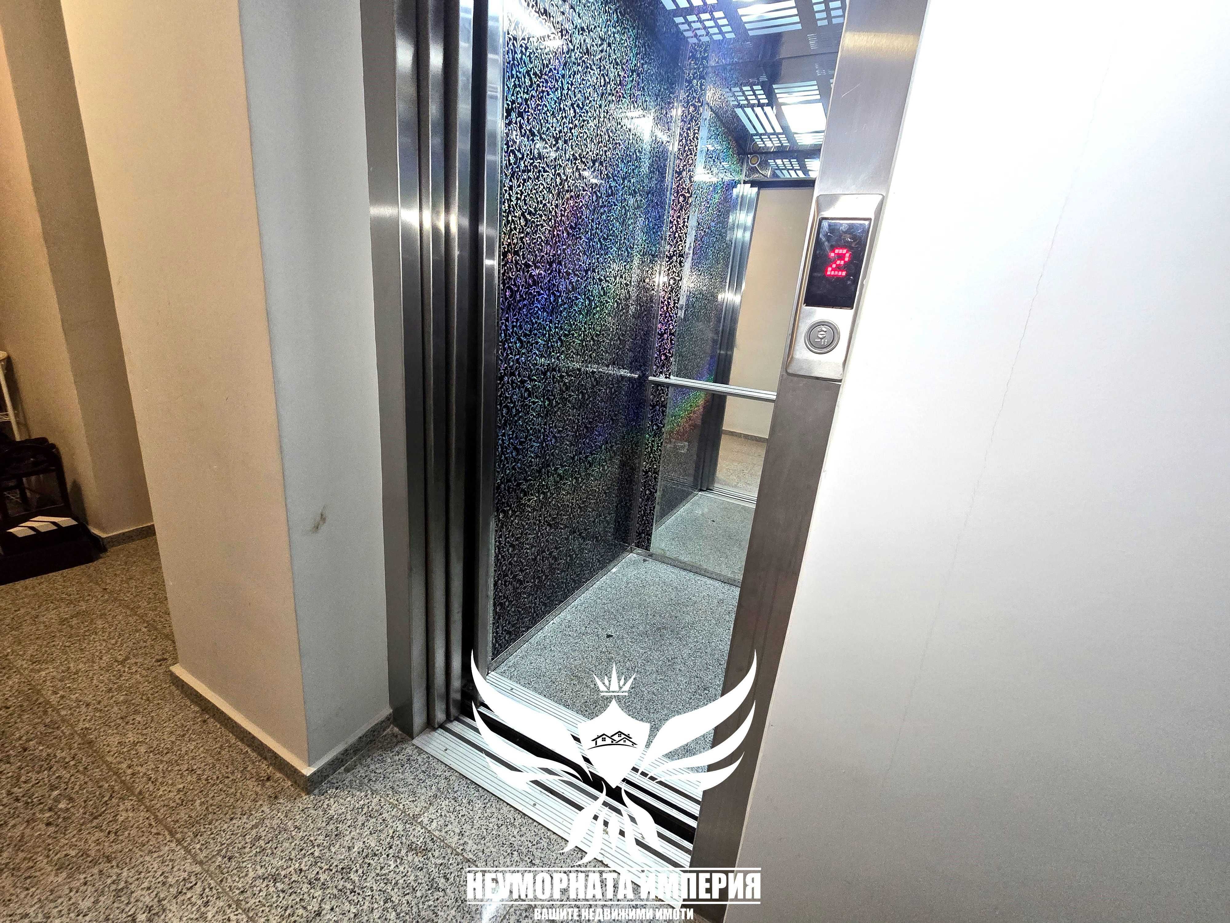 Продавам нов двустаен апартамент 65кв в Асеновград, кв.Изток