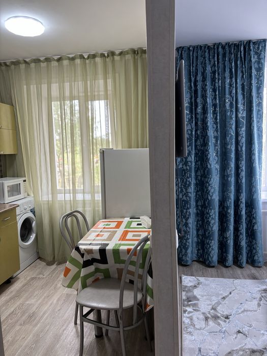 Продам 1 комн кв р-н Ярмарки 2/5. Катаева 11/2.