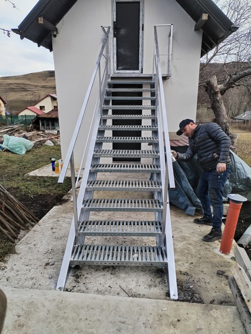 Scări metalice 0pp