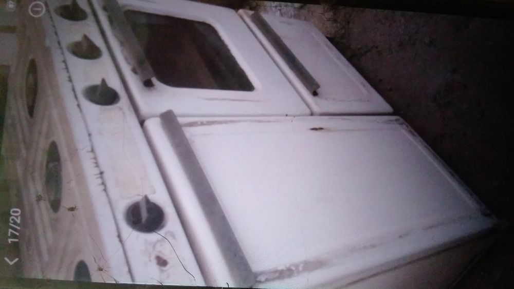 Продам газовую плиту с балоном