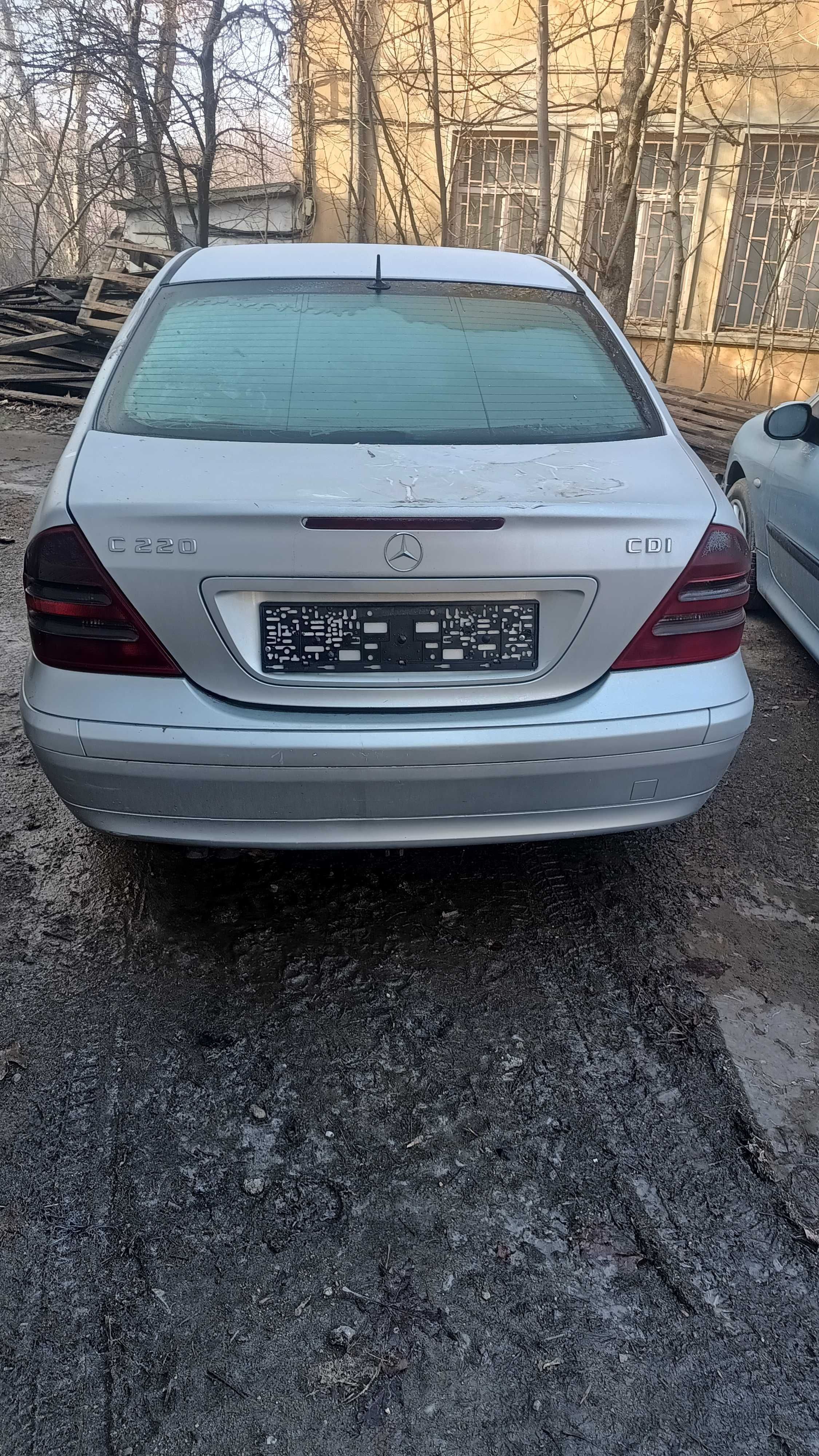 W203,2.2 CDI на части
