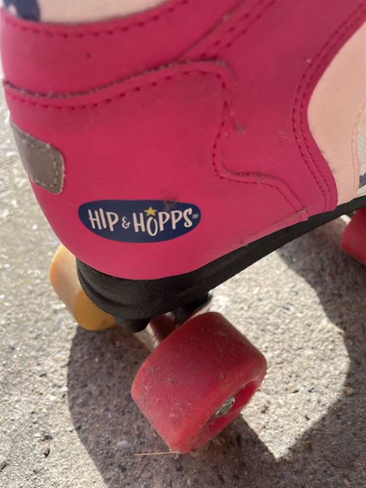 Patine cu rotile fete marca HIP & HOPPS