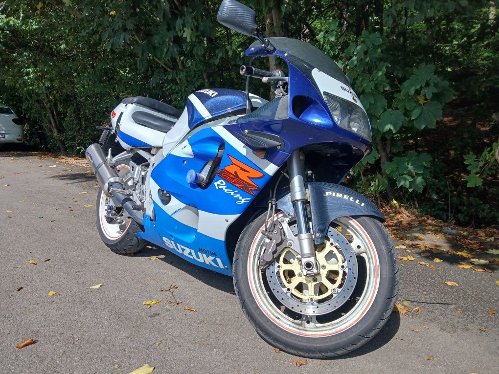 Suzuki gsxr 750  130cp gsx r