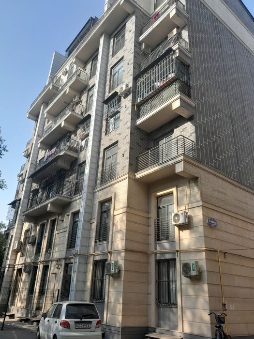 Продаётся 30м2 цоколь (ул махтумкули)