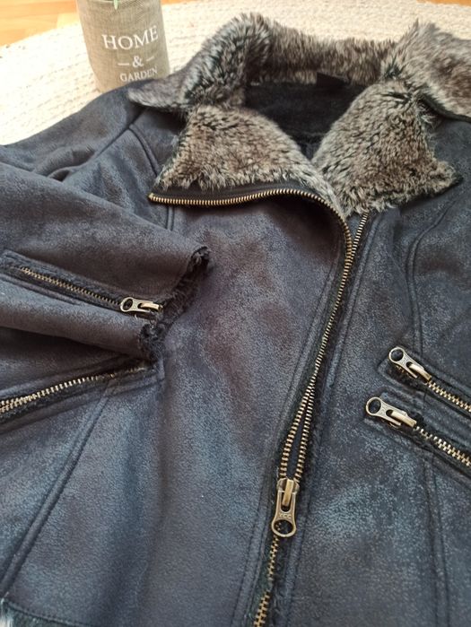 Меко черно яке с топла вътрешна част