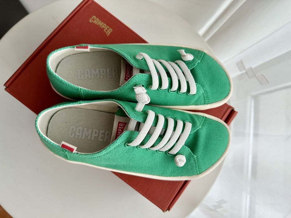 Adidasi Camper marimea 35