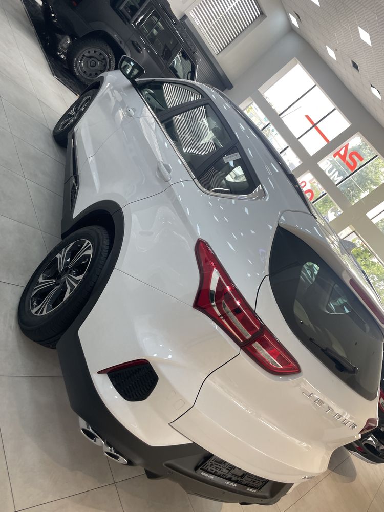 Jetour X70FL yengi