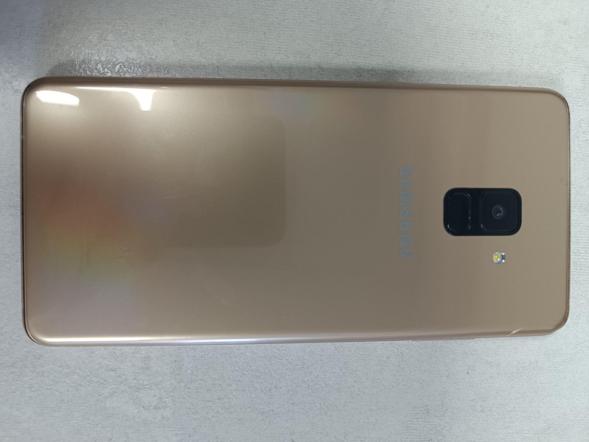 Samsung A8+ 2018