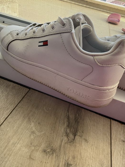 Сникърси TOMMY JEANS, 39