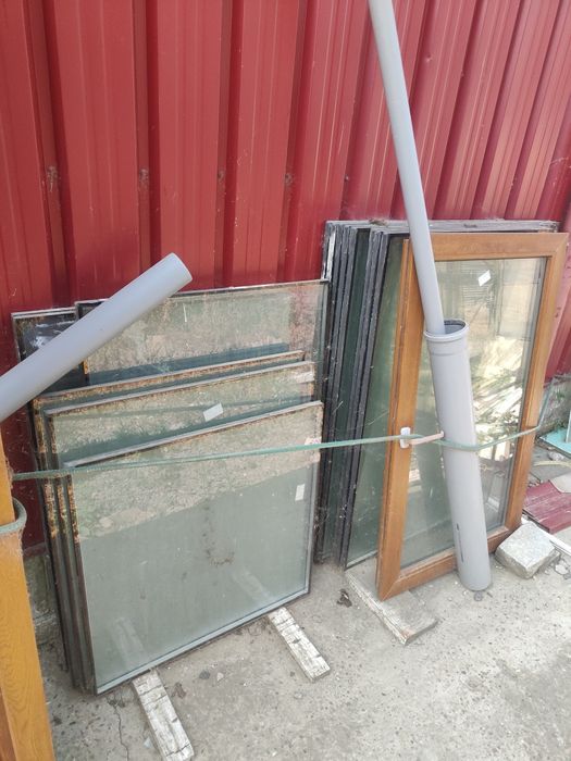 Tâmplărie din PVC stejar auriu