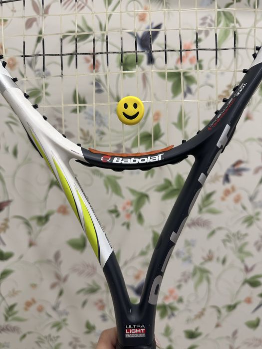 Продаются  оригинальные теннисные ракетки Babolat и Wilson