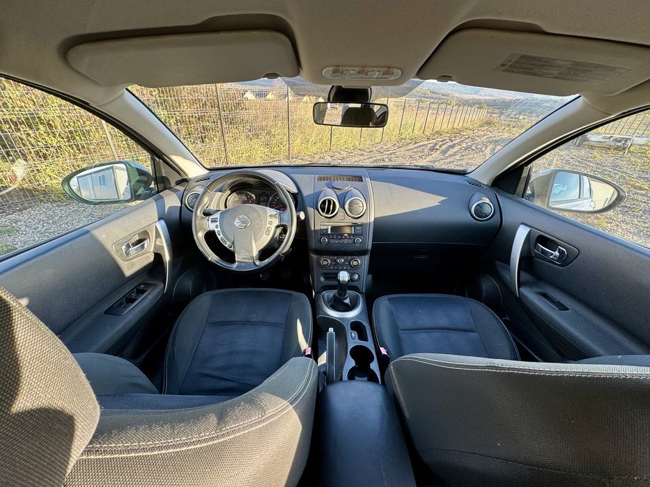 Nissan Qashqai 1.6 benzină 2011