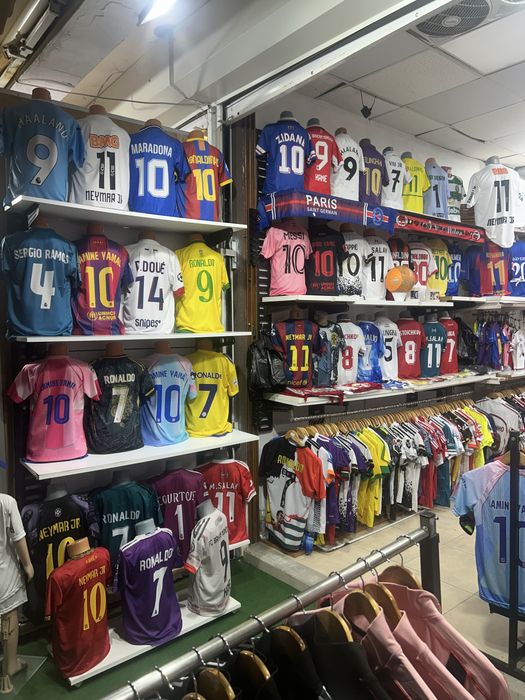 Футболни тениски и детски комплекти на прекрасна цена!!!