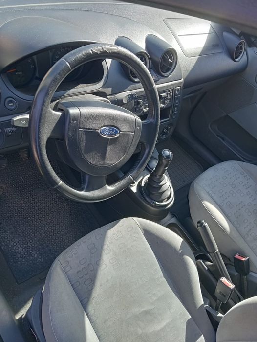 Vand ford 2002 4 usi