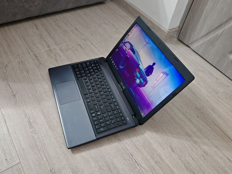 Laptop Asus X55A