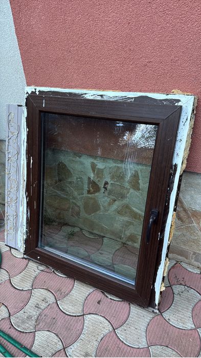 Vand geamuri tripan sh