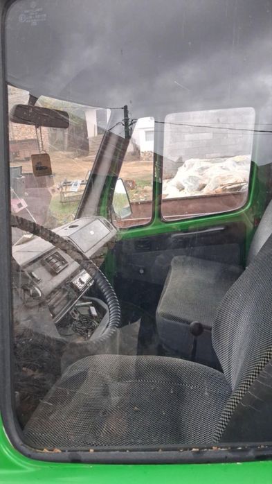 Товарен автомобил Мерцедес 310