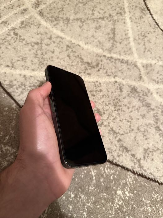 Vand iPhone 13 PRO MAX impecabil Verde