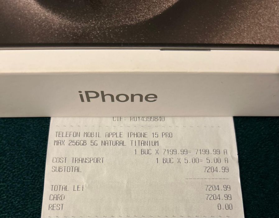 Vand Iphone 15 Pro Max