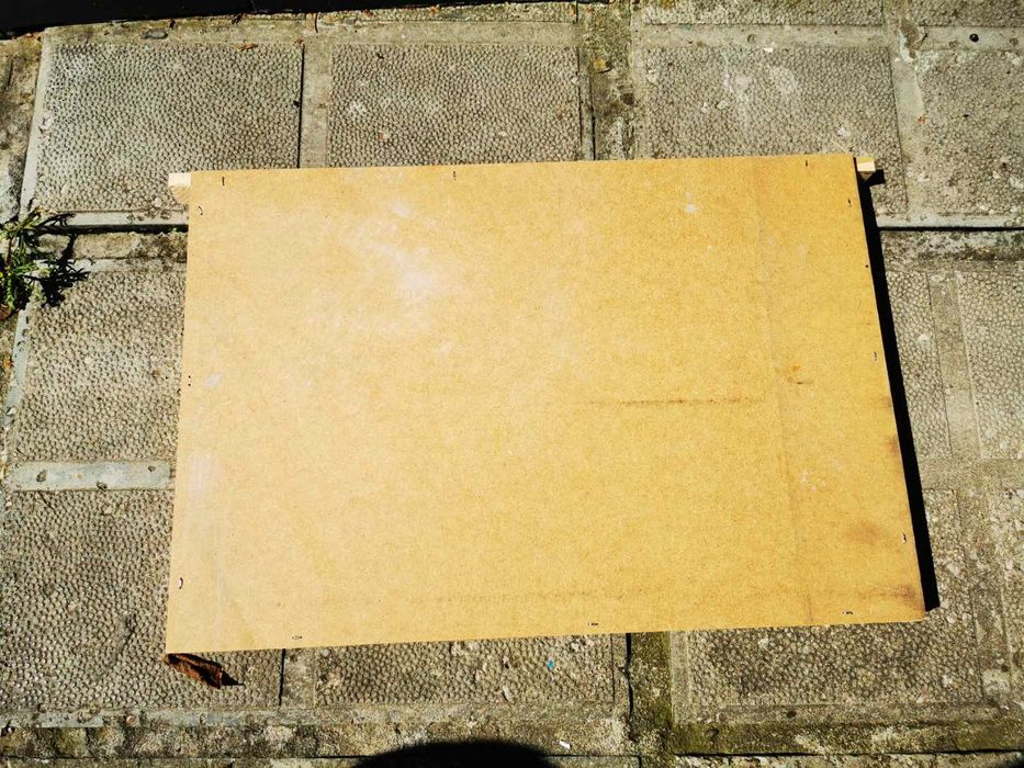 Пчелни прави и хофманови рамки обтелени с иноксова тел