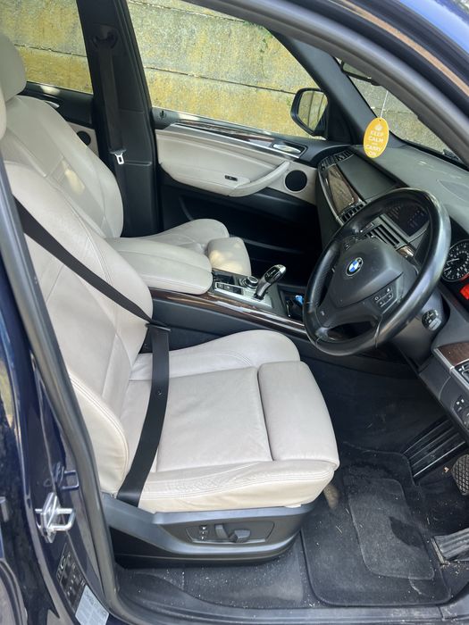 Dezmembrez BMW X5 40D